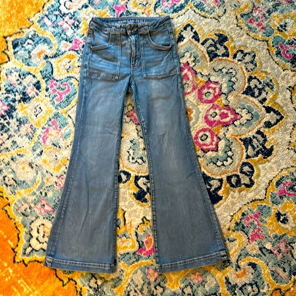 AE Next Level Stretch High-Waisted Flare Jean size 6 American Eagle - Picture 1 of 5